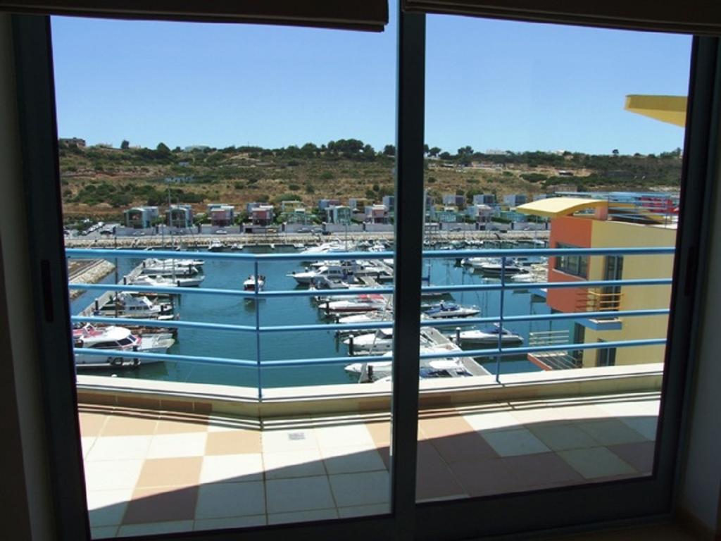 Penthouse Marina Apartment Albufeira Bagian luar foto