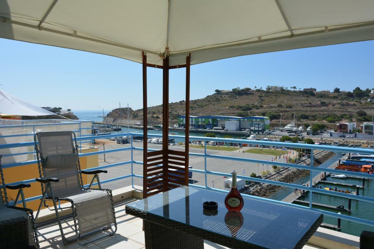 Penthouse Marina Apartment Albufeira Bagian luar foto
