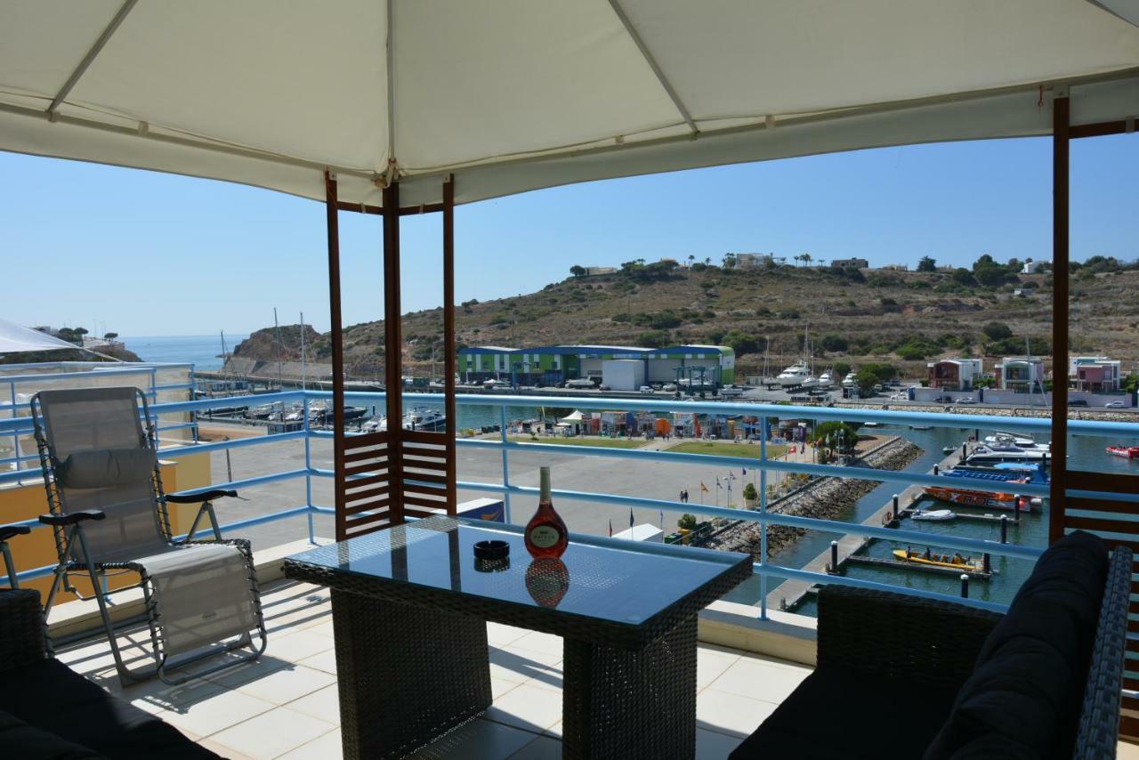 Penthouse Marina Apartment Albufeira Bagian luar foto